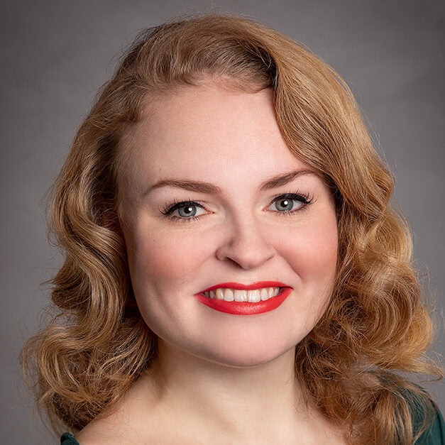 touristik-aktuell Redaktion, Julia Dibiasi