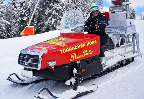 Immer zur Stelle: Die Pisten-Butler sind bei Wintersportlern sehr beliebt.