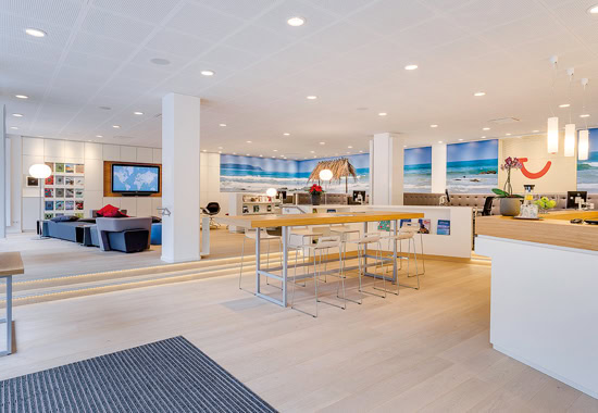 Hier der TUI-Store in Stuttgart. In Hannover wird es noch eine Nummer größer