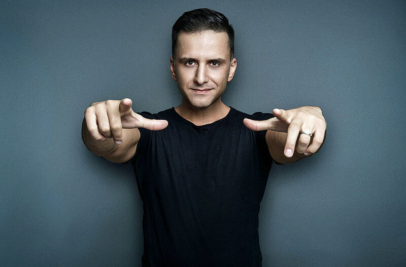 Ein Highlight der Gala wird der Auftritt von Comedian Özcan Cosar sein. Foto: Philipp Rathmer