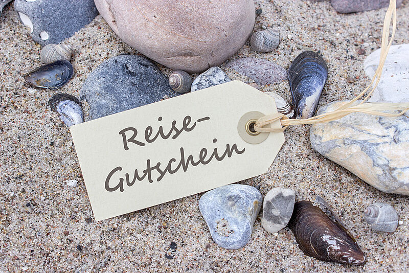 Auch nach der Regierungsentscheidung heftig umstritten: Reisegutscheine. Foto: coramueller/iStockphoto