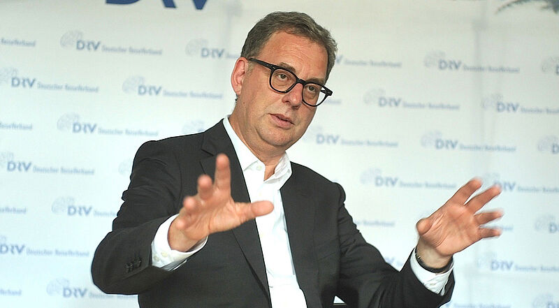 DRV-Chef Fiebig: „Die Erhöhung der Ticketsteuer ist falsch.“ Foto: DRV
