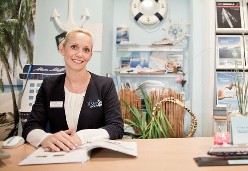 Karina Beer, Inhaberin des Reisebüros Meer als Urlaub in Bad Lobenstein