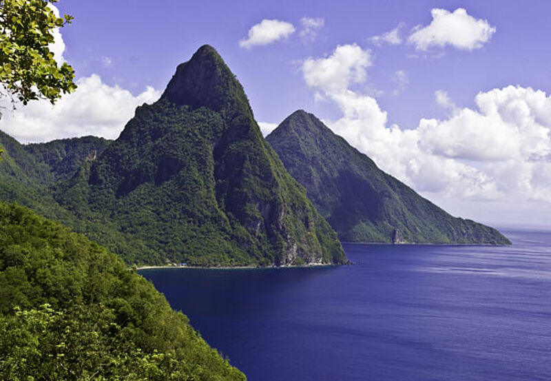Das Symbol für St. Lucia sind die beiden so genannten Pitons
