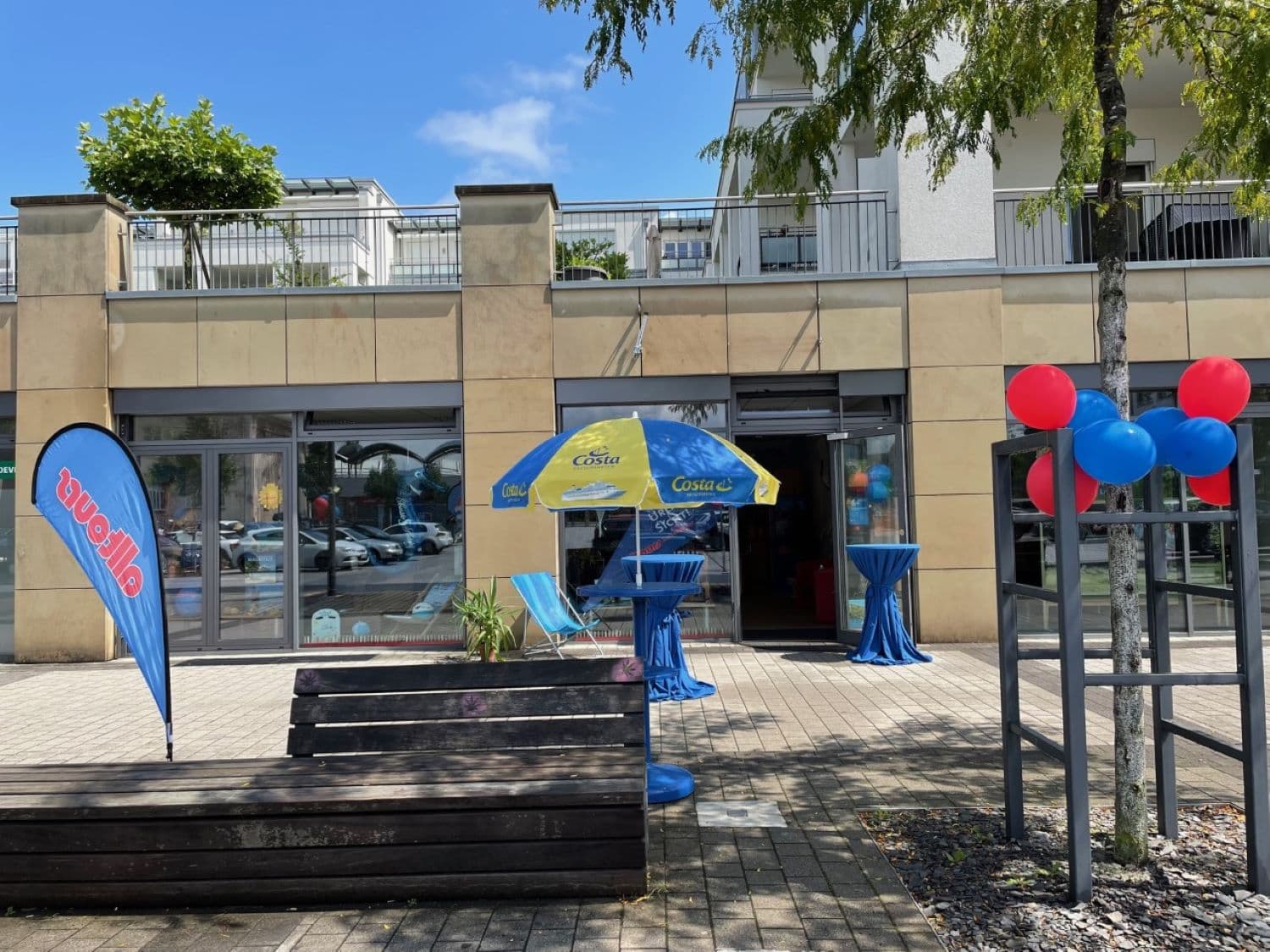 An einem anderen Standort wagt das Team des Alltours Reisecenter Wittlich einen Neuanfang.