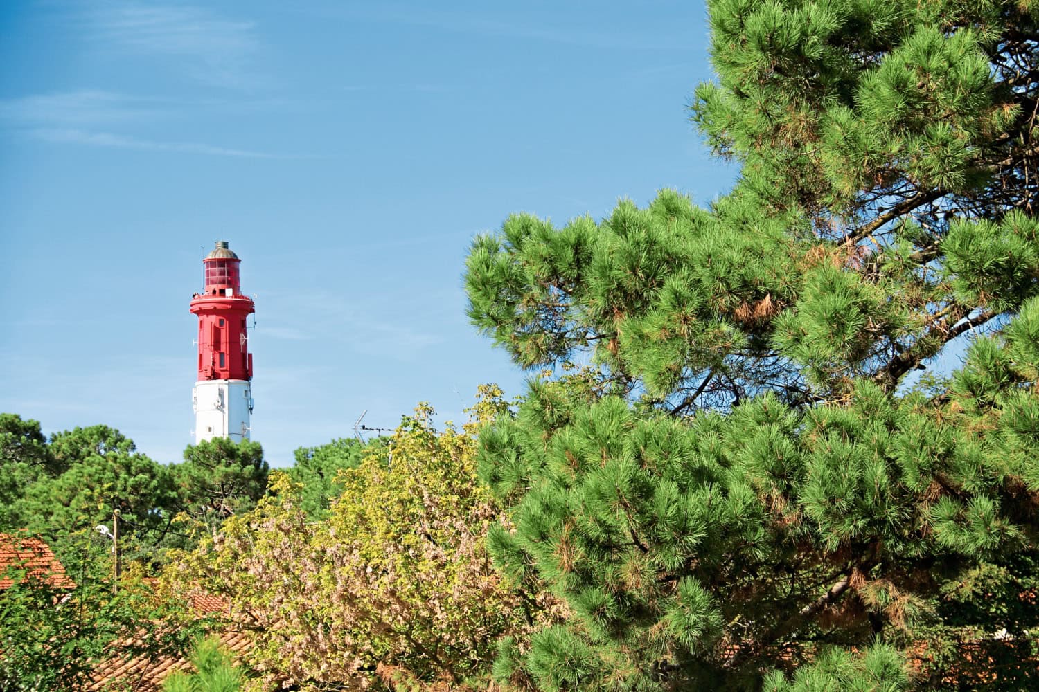 Der 52 Meter hohe Phare du Cap Ferret
kann besichtigt werden, über 250 Stufen
führen auf den Leuchtturm hinauf