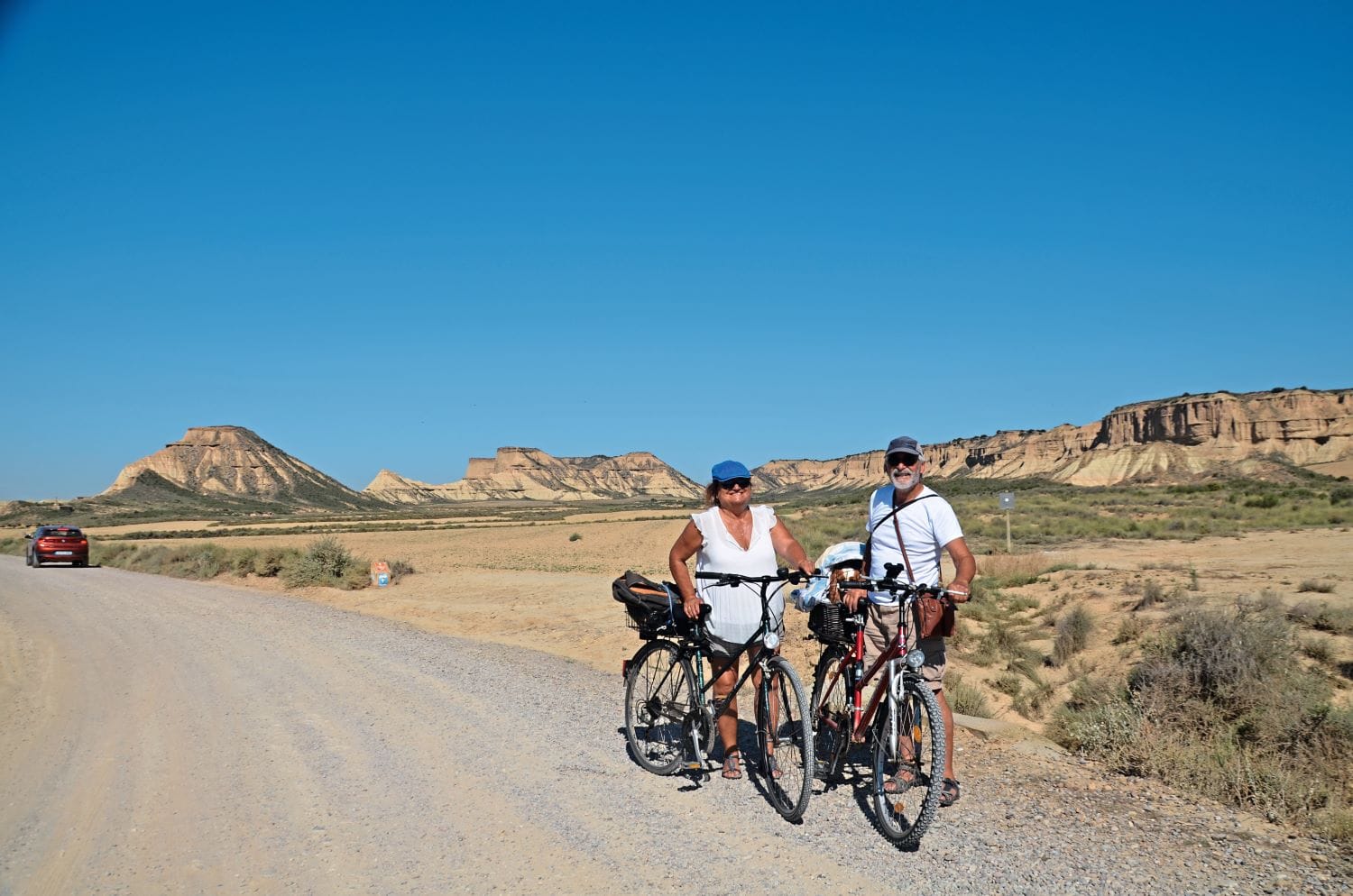 Man kann die Bardenas Reales auch mit dem Rad erkunden