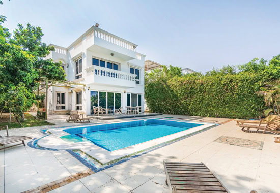 Zu den neuen Angeboten von Novasol zählt auch diese Villa mit Pool