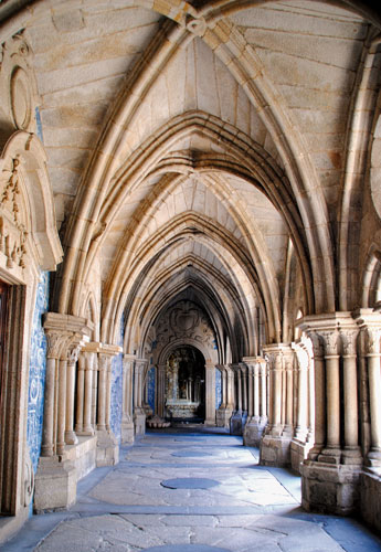 Der Kreuzgang der Kathedrale Se. Fotos: aze