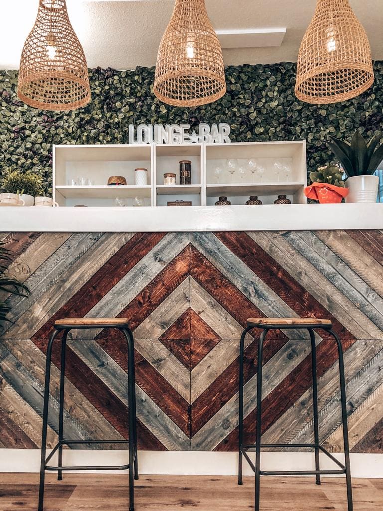 Die Bar wurde extra angefertigt