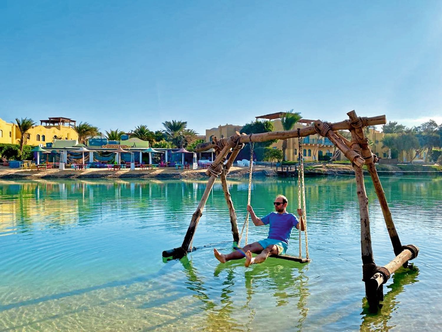 Schaukelnd zu neuen Ideen: Michael Riebel, Chef von Siamar Reisen