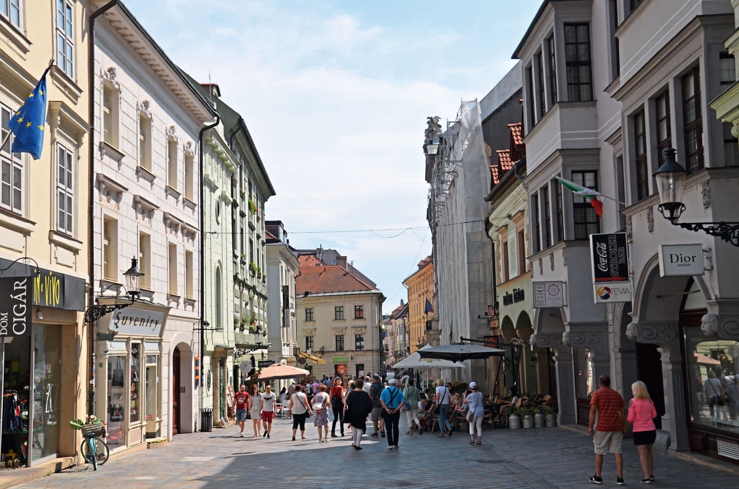 Immer gut besucht, selten überfüllt: die Fußgängerzone in der Altstadt