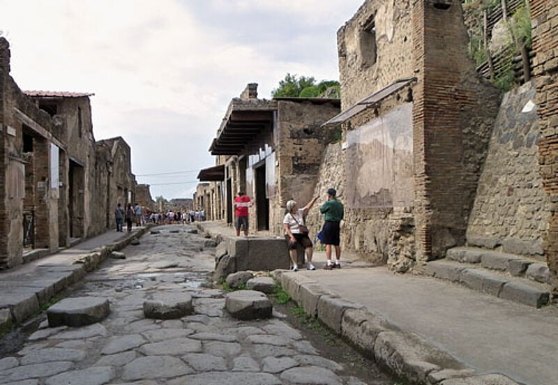 Pompeji: Blick in die Via dell’Abbondanza. Foto: kw