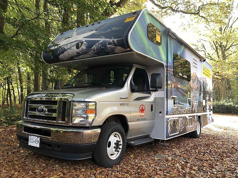 Das ist der neue Ford E450, der von Halifax nach Bremerhaven verschifft wurde