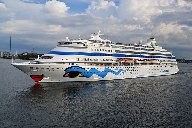 Es wird noch bis März dauern, bis Urlauber wieder auf eines der Aida-Schiffe – im Bild die Cara – gehen können