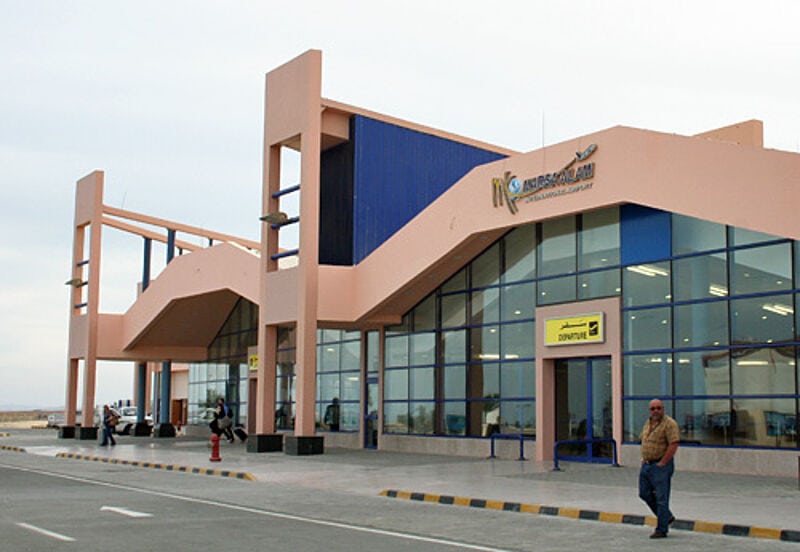 Bis Ende Oktober ändert sich an der Ausreisesteuer in Ägypten nichts. Im Bild der Flughafen von Marsa Alam