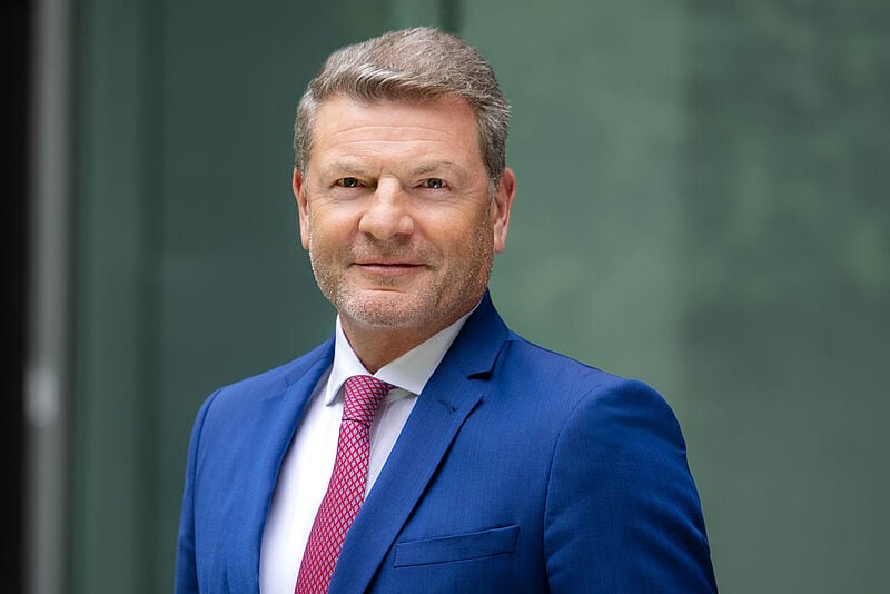  Porträtbild von Jens Bischof, Präsident des Luftverkehrsverbands BDL