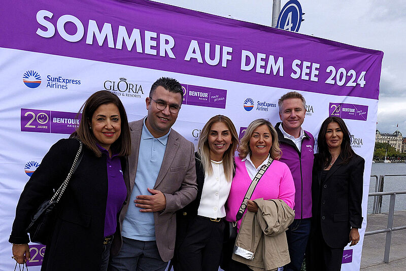 Menschen Banner Logos von Bentour Reisen