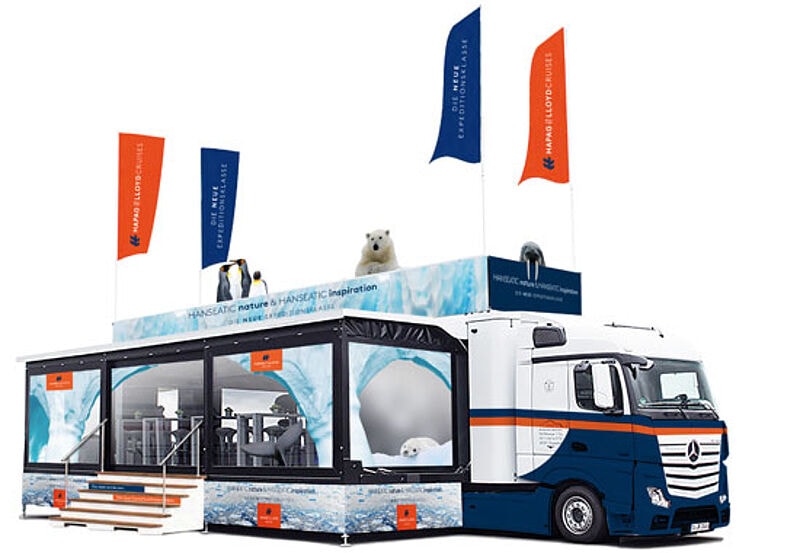 Der Showtruck soll Lust auf die neuen Expeditionsschiffe machen