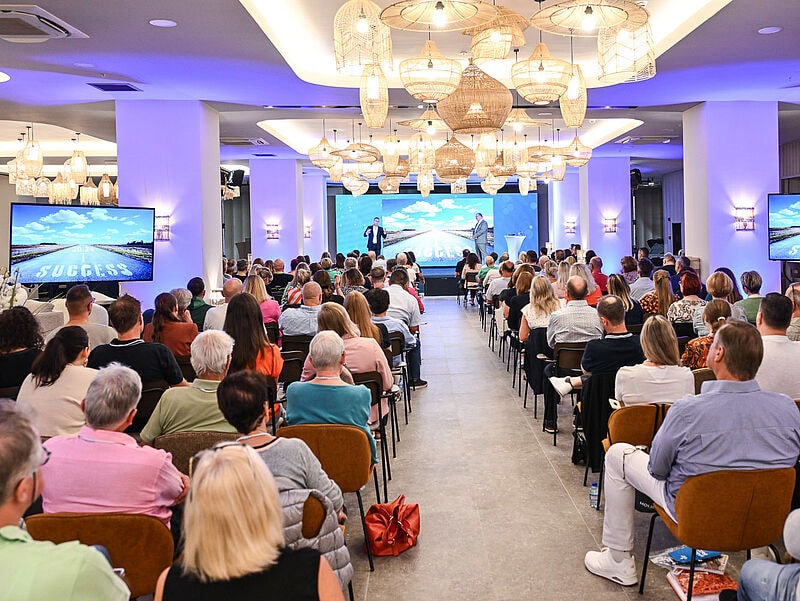 Volles Haus: Über 200 Touristiker nahmen an der Tagung von Holiday Land teil. Foto: Alpha Reisebüropartner