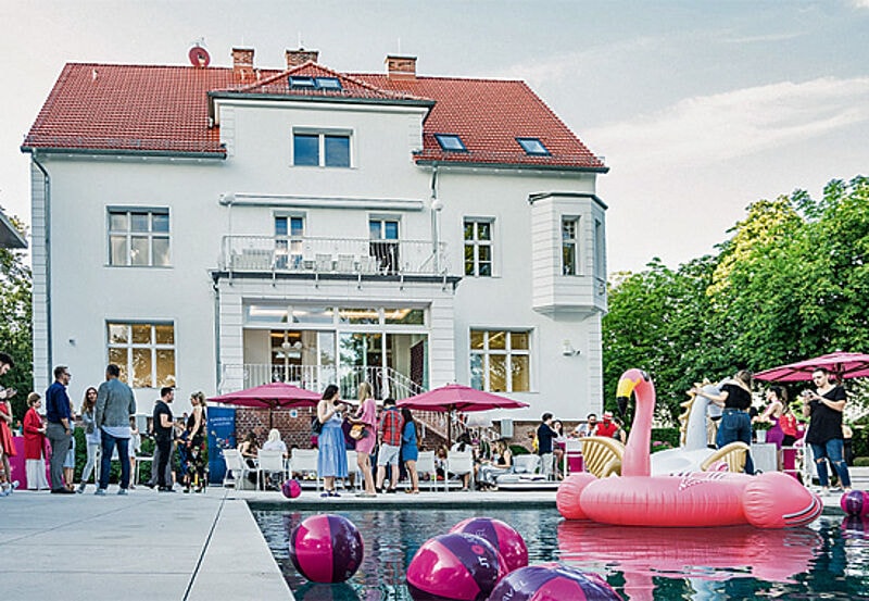 Die Zentrale von JT Touristik in Berlin war oftmals auch Schauplatz von Reisebüro-Events, wie hier im Jahr 2015