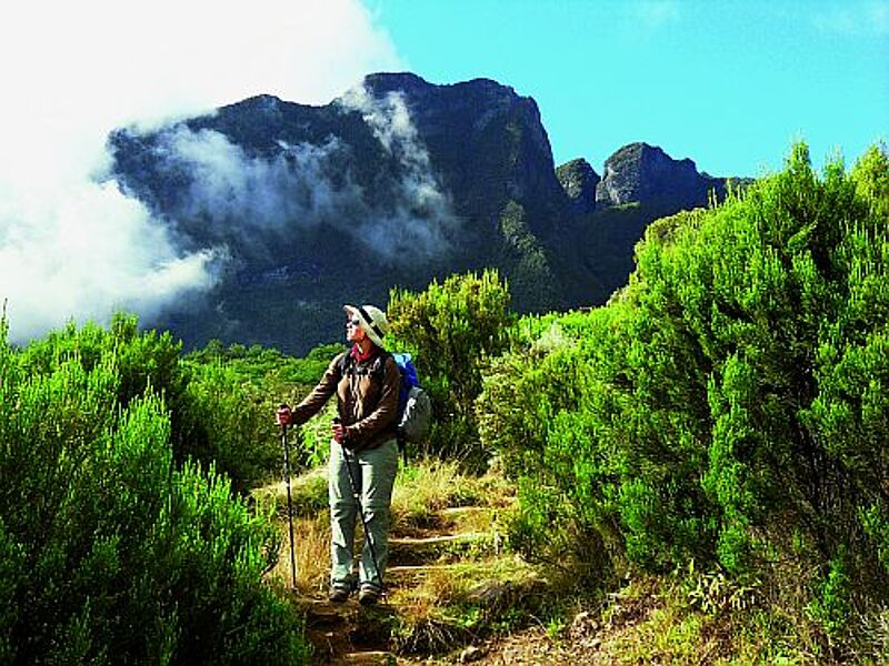 Spektakuläre Landschaft: La Reunion ist für Wanderurlauber eine Offenbarung. Foto: rie