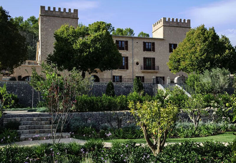 Das Hotel Castell Son Claret bietet 38 Zimmer