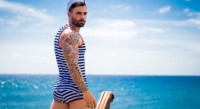 Auch ein Abend im Matrosen-Look steht auf dem Programm