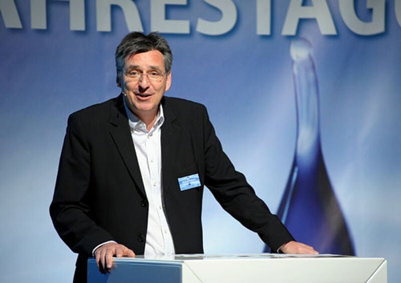 RSG-Chef Michael Dohmen will seine Reisebüros stärker auf die Rewe-Veranstalter einschwören.