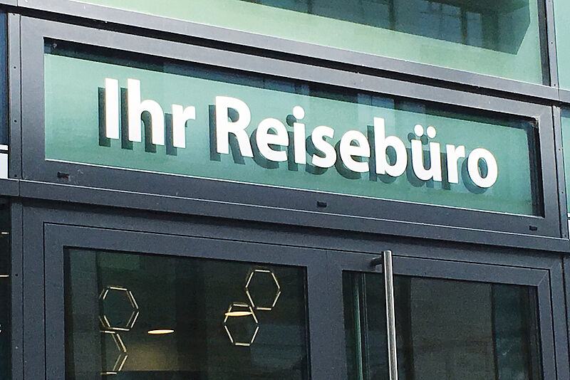 Wie geht es im Reisebüro-Vertrieb künftig weiter? Die Uni Passau hat dazu eine Umfrage gestartet. Foto: mg