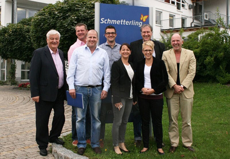 Wollen eng zusammenarbeiten: Schmetterling Geschäftsführer Willi Müller (links) und Anya Müller-Eckart (vorne Mitte) sowie die Beiratsmitglieder Uwe Filter, Niklas Götz und Wolfgang Hoffmann (hintere Reihe), Lars Heinemann, Kathrin Schuster und Andre Bruns (vordere Reihe).