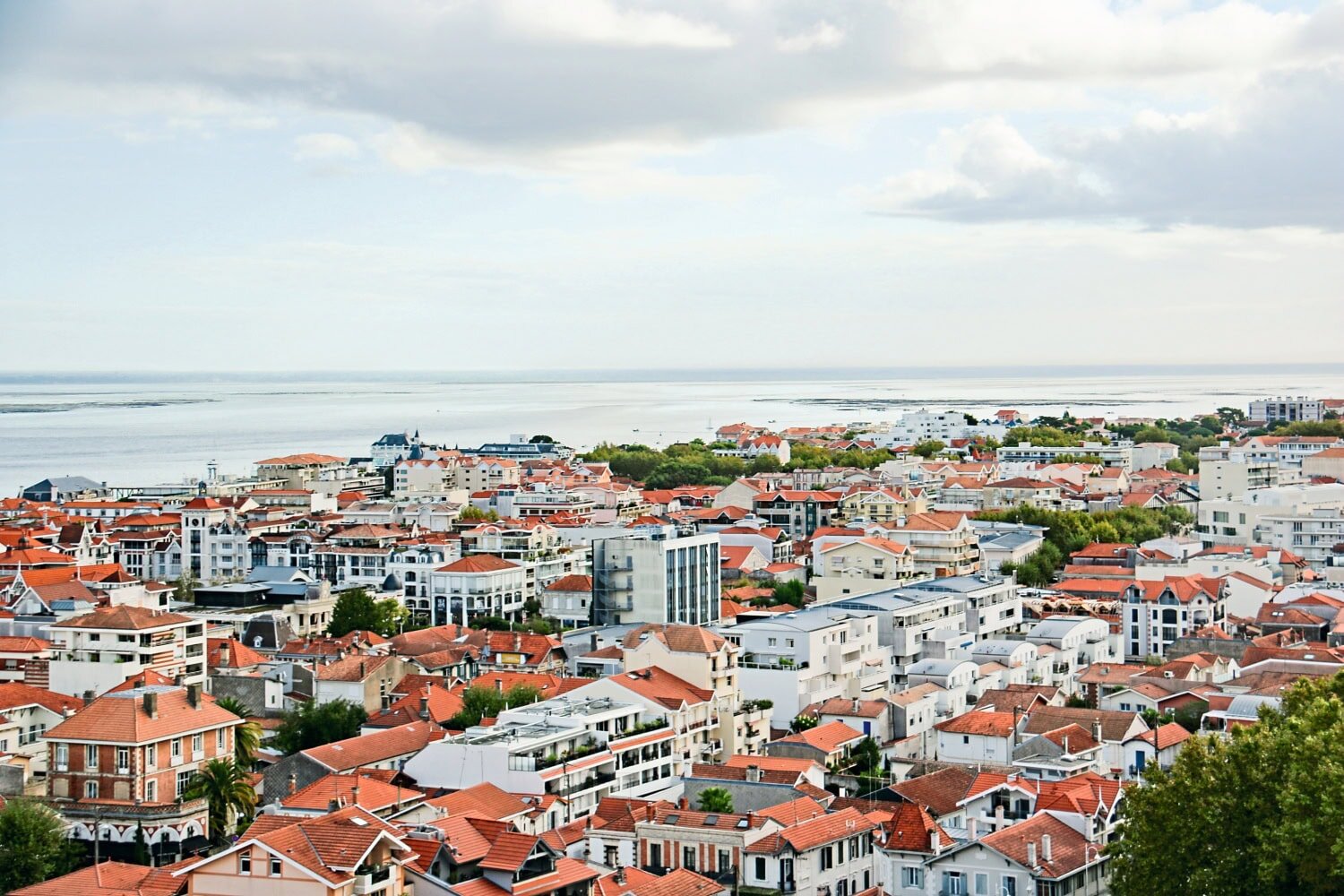 Seit 1863 bietet das Observatoire Sainte-Cécile einen fantastischen Blick über die Stadt