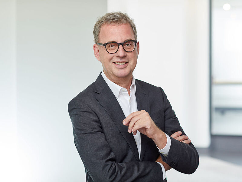 DRV-Chef Norbert Fiebig kritisiert nicht nur die Erhöhung der Luftverkehrssteuer. Foto: DRV