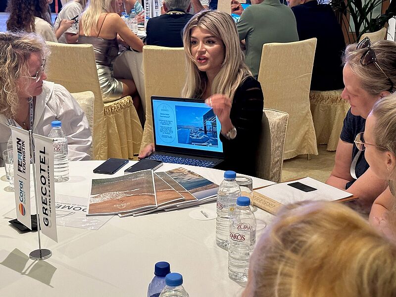Irina Roidos informierte über die Domes Resorts auf Kreta, Korfu, Zante, Milos und an der Algarve