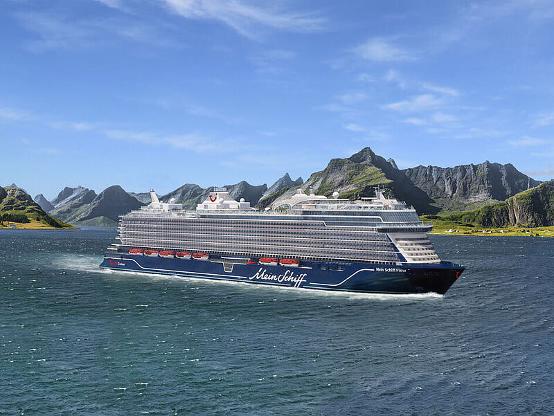 Kreuzfahrtschiff auf dem Meer