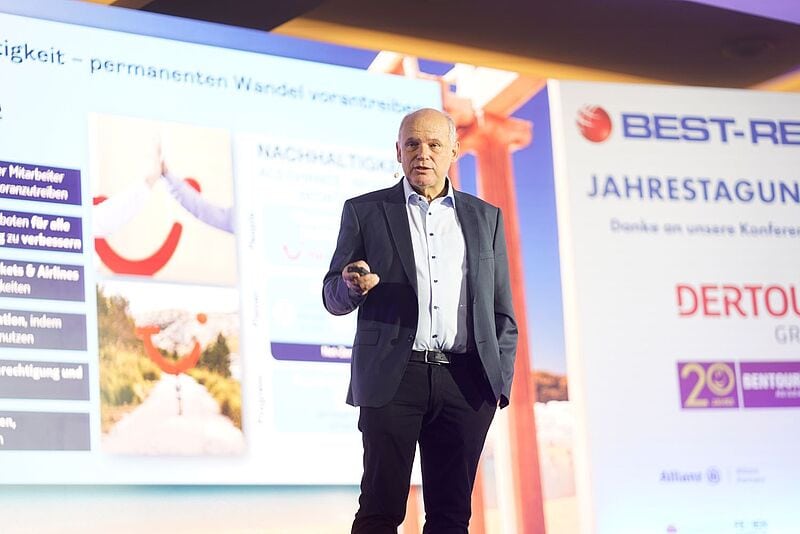 Sebastian Ebel auf der Bühne