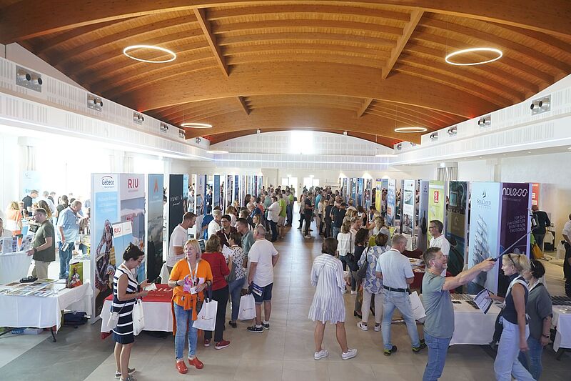 Viel zu sehen: Auf der Reisemesse präsentierten sich viele Leistungsträger