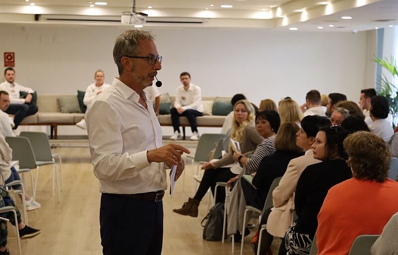 Antworten von der Geschäftsführung: Kurt Koch, Vorstand der Rita AG