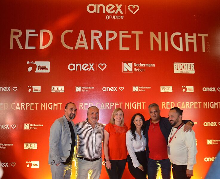 Beim Vertrieb-Event Red Carpet Night waren 250 Top-Agenturen von Anex mit dabei