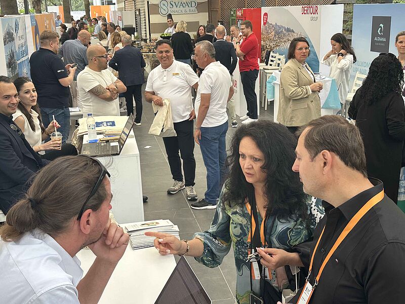 Draußen Regen, drinnen großes Interesse: Die Reisemesse war gut besucht