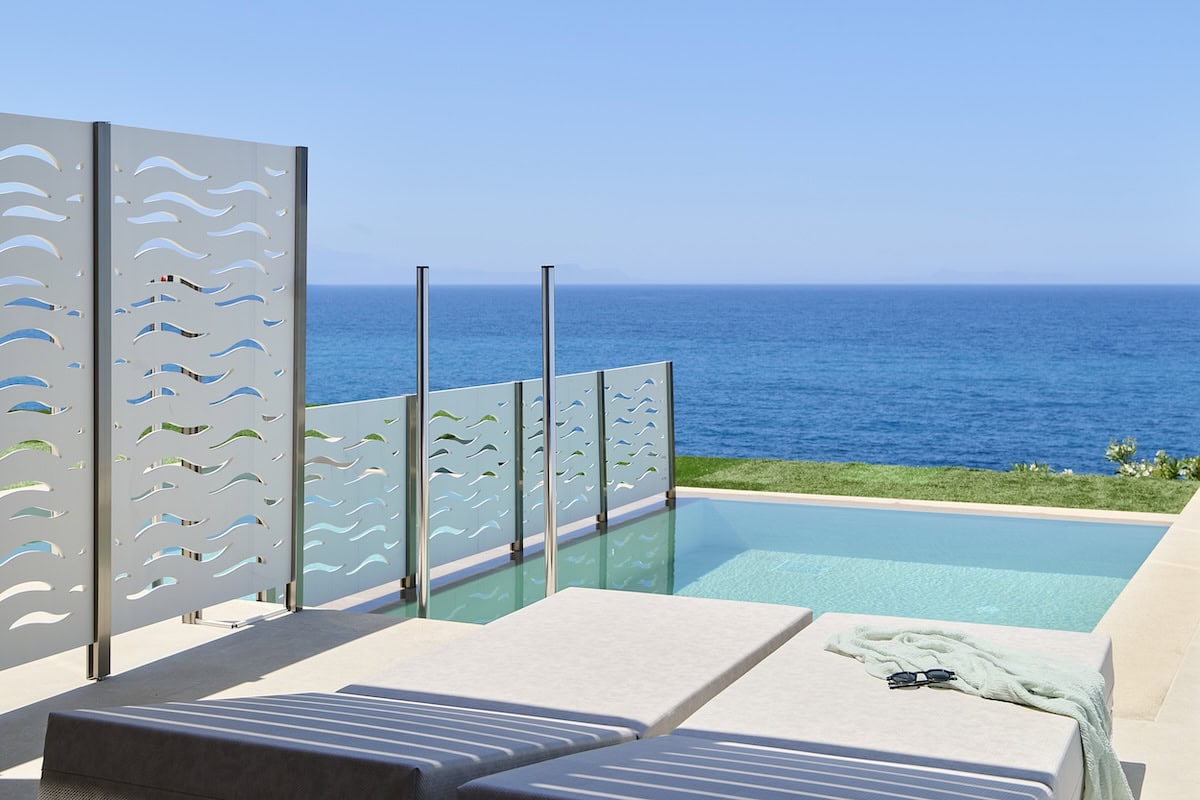 Iberostar Beachfront Resorts setzt 2026 mit renovierten Hotels und Modernisierungen neue Maßstäbe – von Montenegro bis Fuerteventura, Mallorca, Kreta und Mexiko. Mit 100 Resorts weltweit bietet Iberostar unvergessliche Urlaubserlebnisse – immer mit dem Meer im Blick.