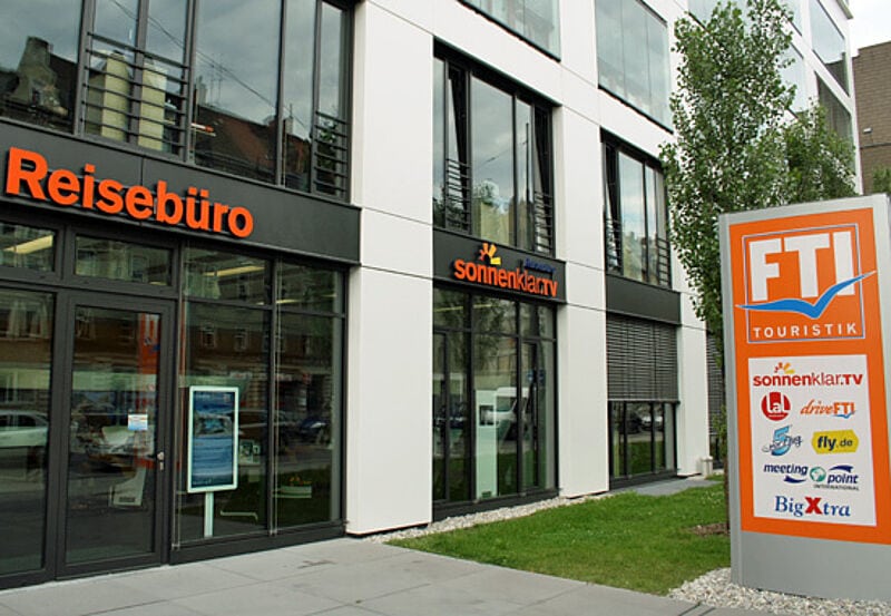 Sonnenklar Reisebüro in der Münchner FTI-Zentrale