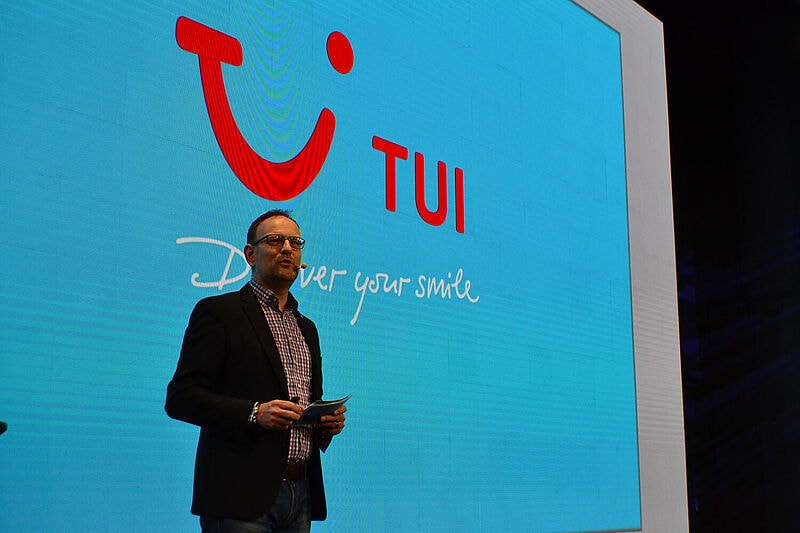 TUI-Manager Ansgar Seibt bei der Best-Jahrestagung an Bord der Aida Nova