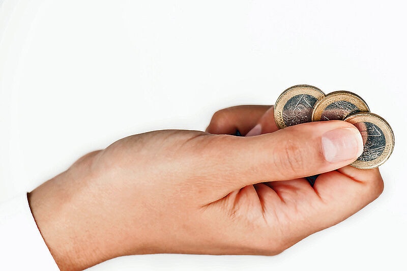 FTI will künftig drei Euro für gedruckte Reiseunterlagen verlangen. Ein Euro soll dabei an die jeweilige Agentur gehen