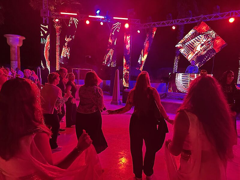 Partystimmung im Xanadu Makadi Resort der Coral Group