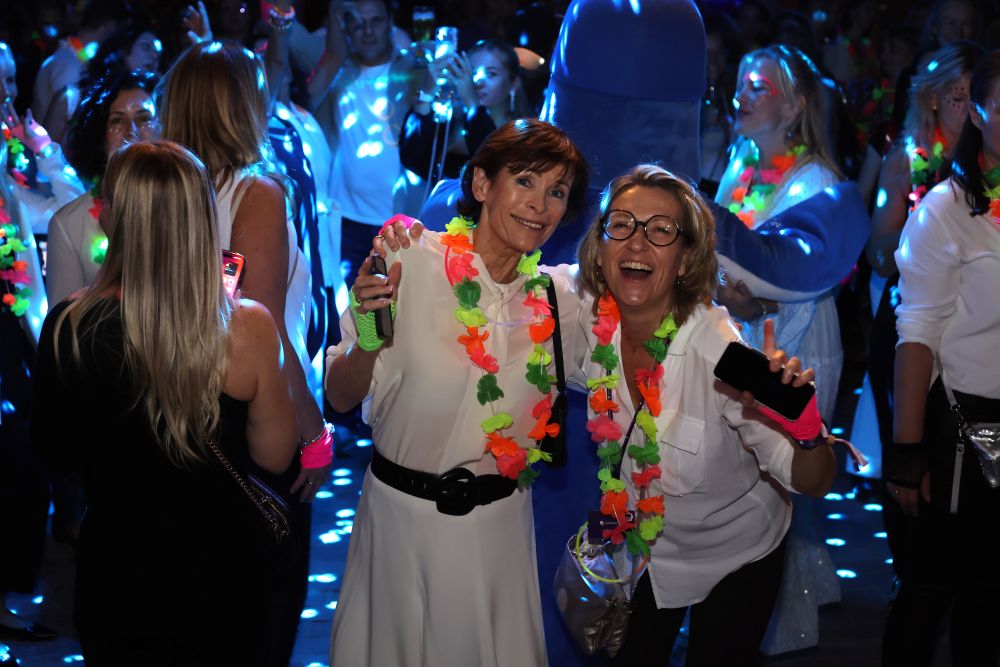 Und auch die Disco-Kugel leistete Höchstarbeit.