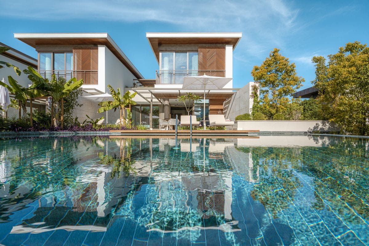 Villa im Barut Hotel vor Pool