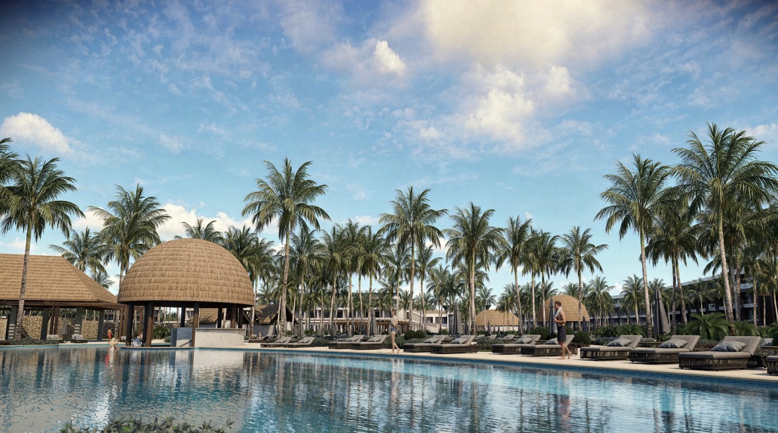 Das Bild zeigt einen luxuriösen Infinity-Pool im Paradisus Miches Resort, umgeben von zahlreichen Palmen und strohgedeckten Pavillons unter blauem Himmel.